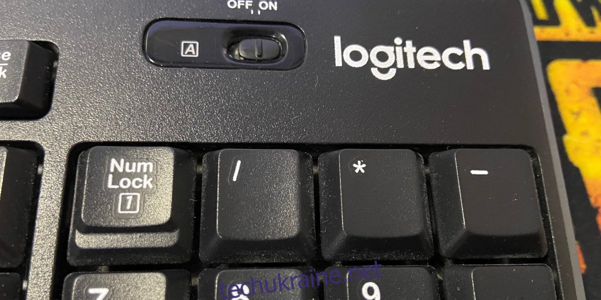 Кнопка numlock на ноутбуке. Клавиатуры без numlock. кнопка num lock. кнопка num на клавиатуре. клавиша numlock.